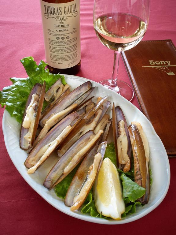 ميليدي Pension Restaurante Sony المظهر الخارجي الصورة